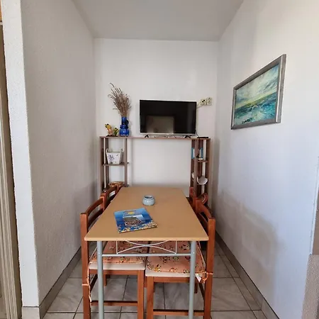 Apartments Vanja Skara Biograd Biograd Na Moru Habitación foto