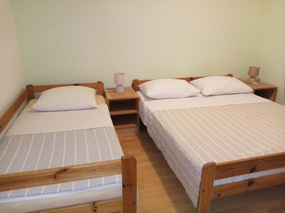 Vanja Skara Biograd Apartamento Biograd Na Moru