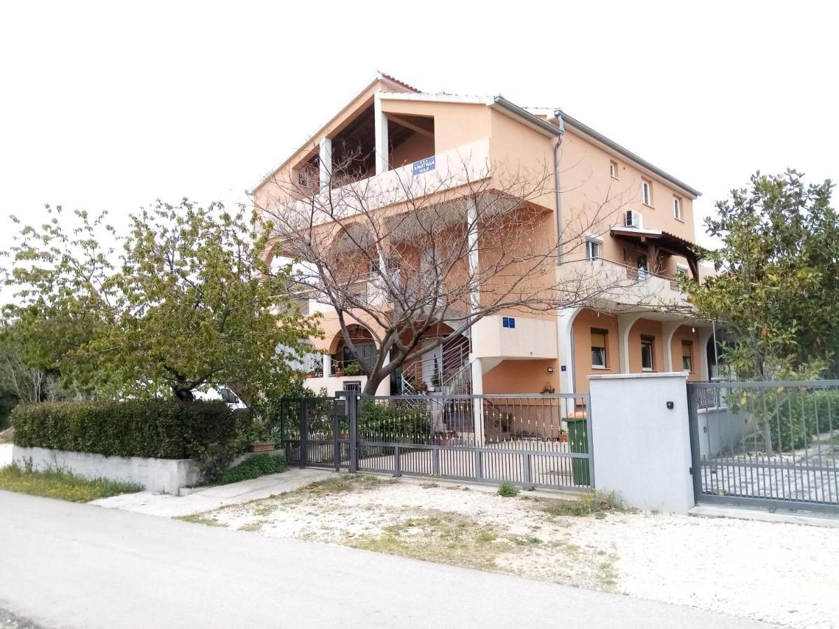 Vanja Skara Biograd Apartamento Biograd Na Moru