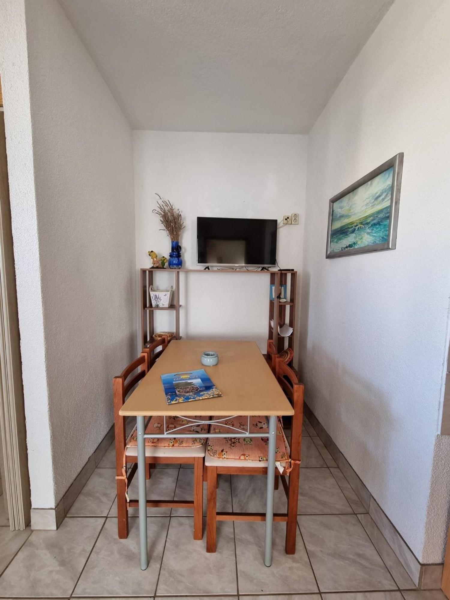 Vanja Skara Biograd *